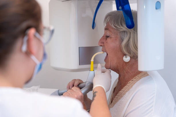 Best Broken or Cracked Tooth Emergency Dentist in North Kingsville, OH